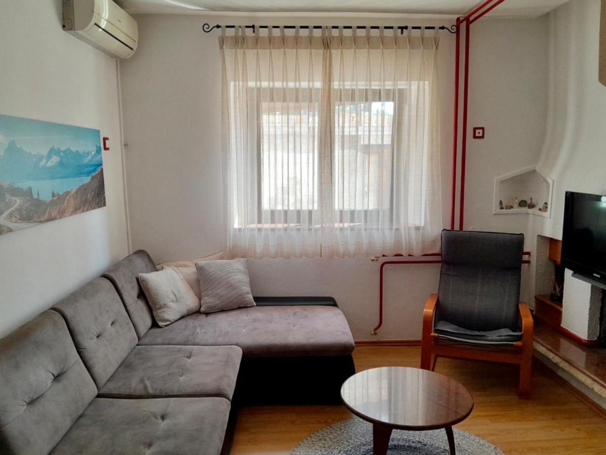 Apartment Mila With Jacuzzi Spa Pula Exterior foto